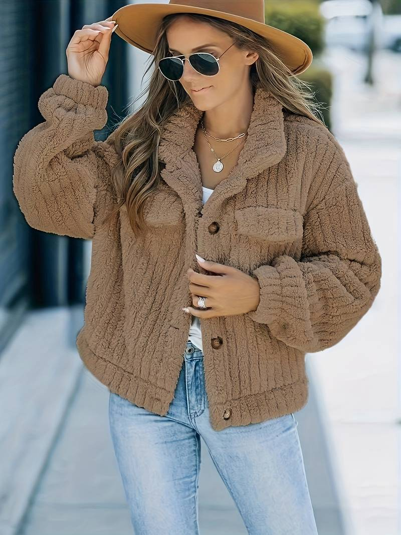 WW | Women's Faux Fur Jacket - Oversized Fit - Lapel Collar - Button Closure - Warm & Cozy