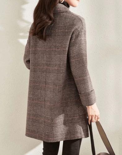 WW | Straight Coat Subtly Chic & Comfortable