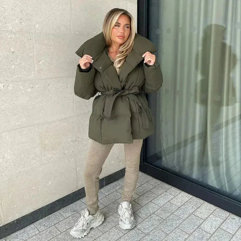 WW | Taillierte Daunenjacke Komfort und Eleganz Trendiger Winter