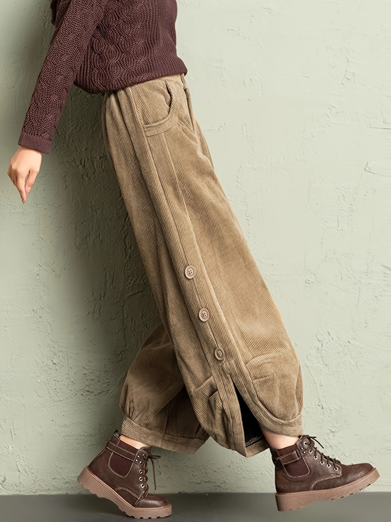 WW | Plissierte Corduroyhose