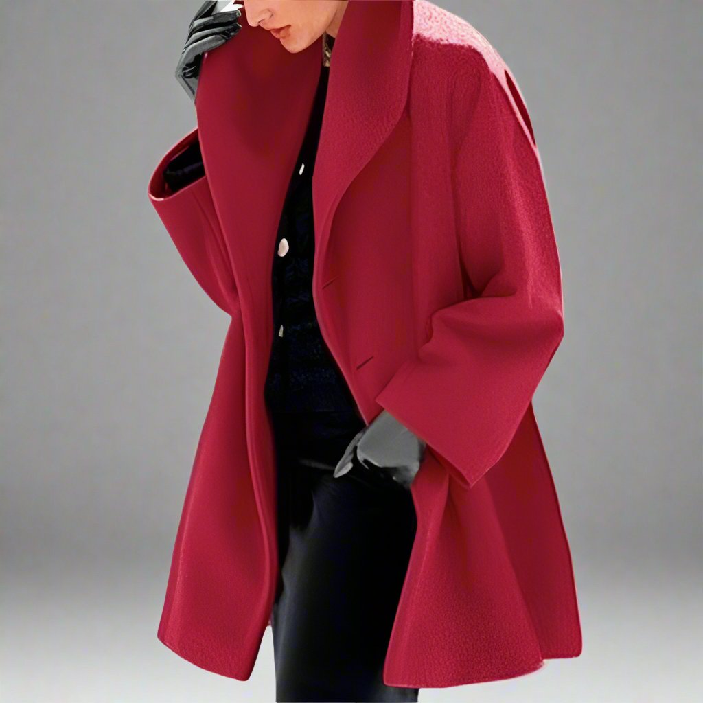 WW | Elegant wool coat with a wide collar.