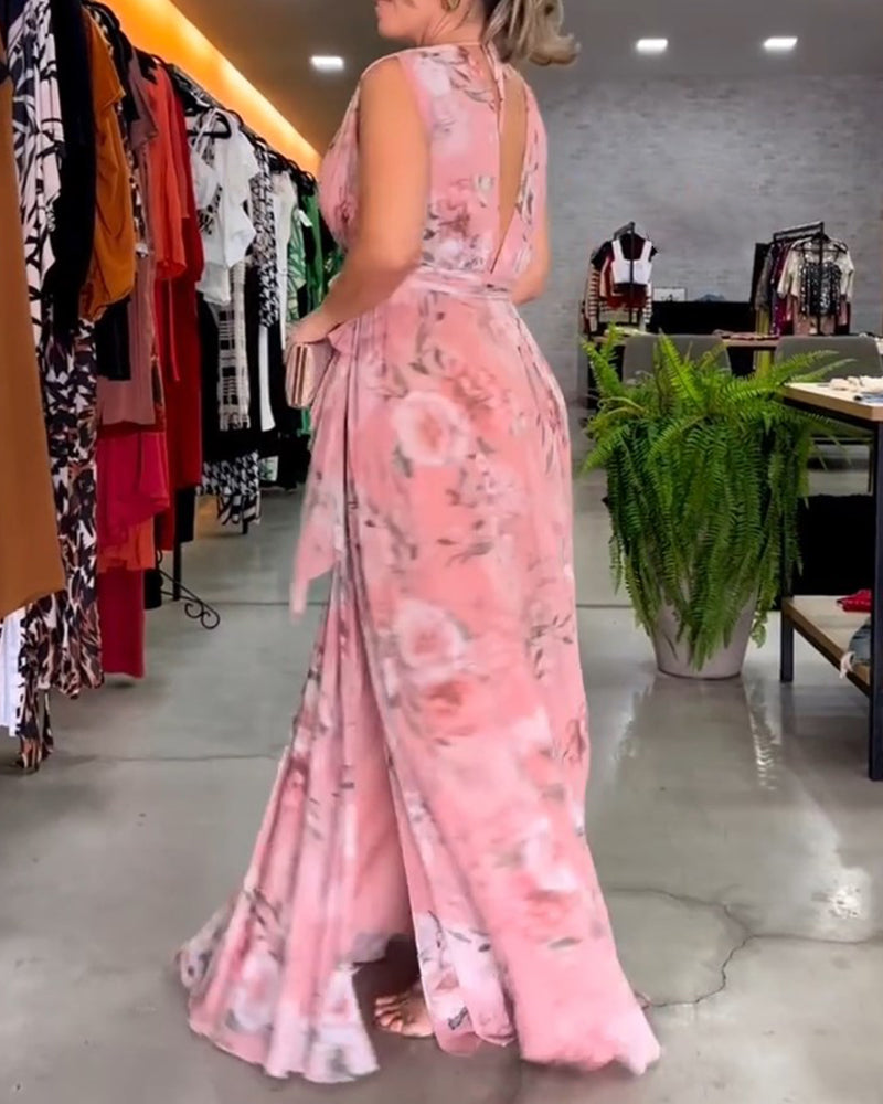 WW | Elegant Sleeveless V-Neck Floral Print Dress
