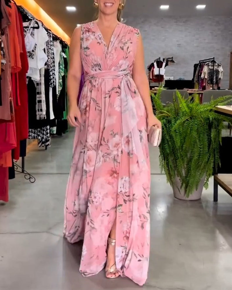 WW | Elegant Sleeveless V-Neck Floral Print Dress