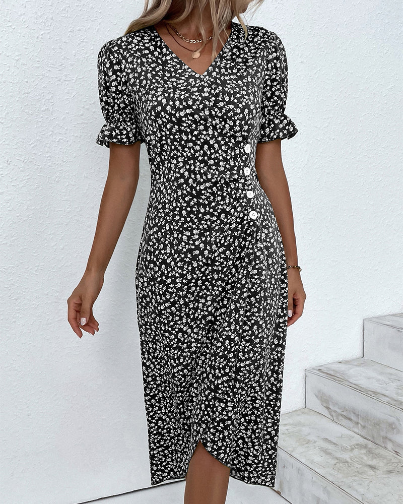 Valkyrie™ | Dress with soft blossoms