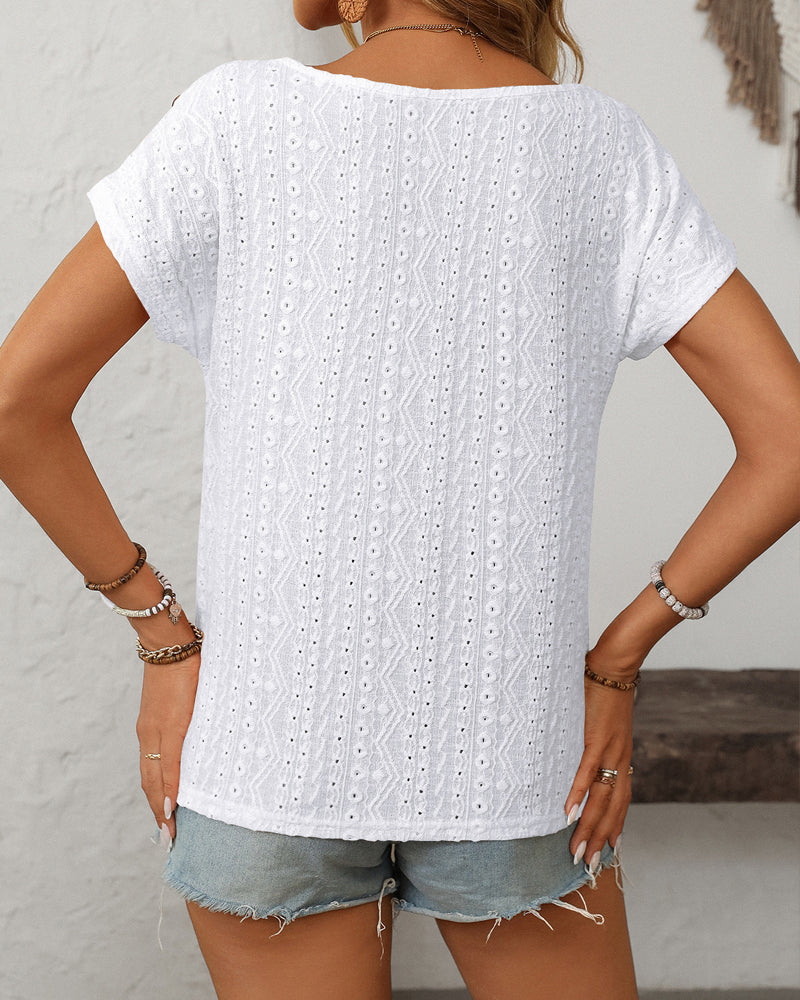WW | Blouse Round Neck Button Neckline Short Sleeve