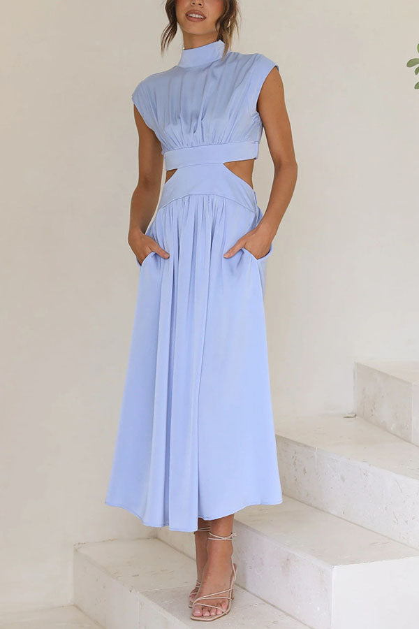 Quincy | Midi Dress with Cut-Out and Pockets