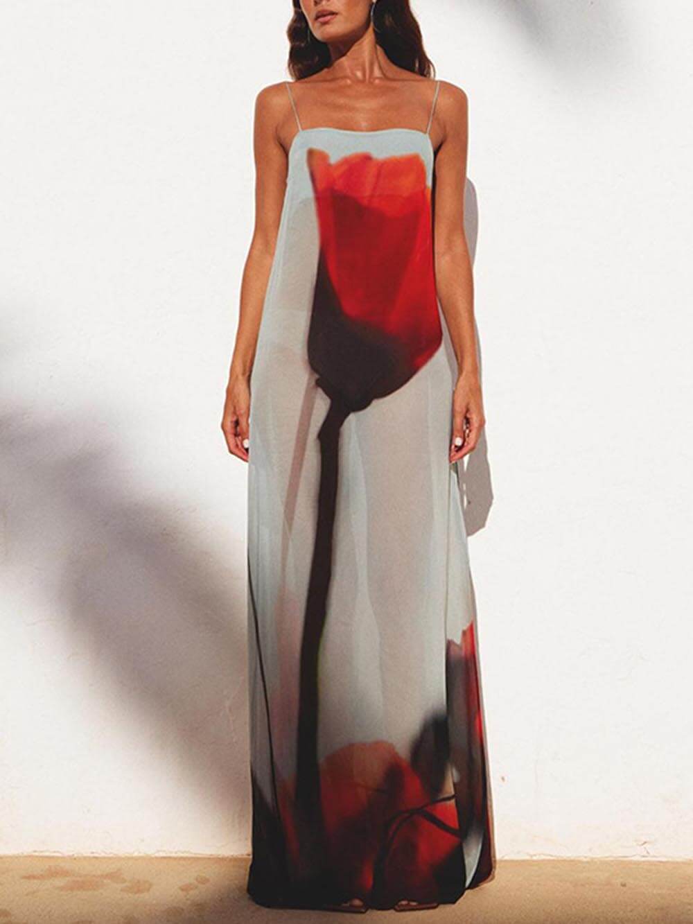 H-line maxi dress with abstract tulip print for vacation