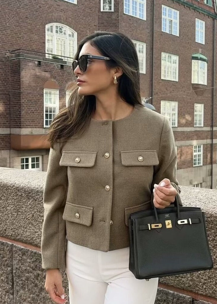WW | Tweed cropped Jacket – Klassische Eleganz mit goldenen Knopfakzenten