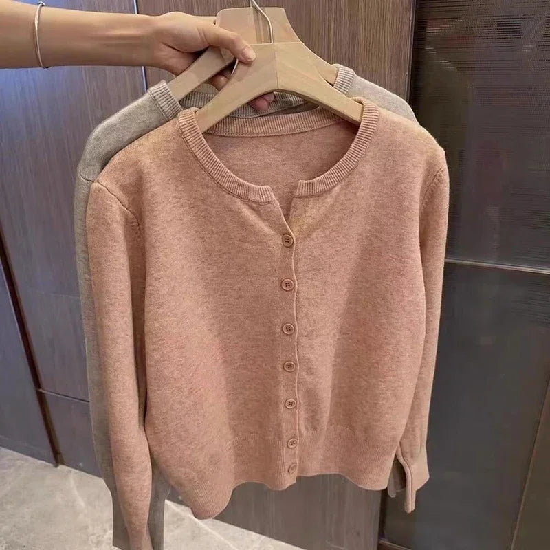 WW | Cozy chunky knit wool cardigan sweater