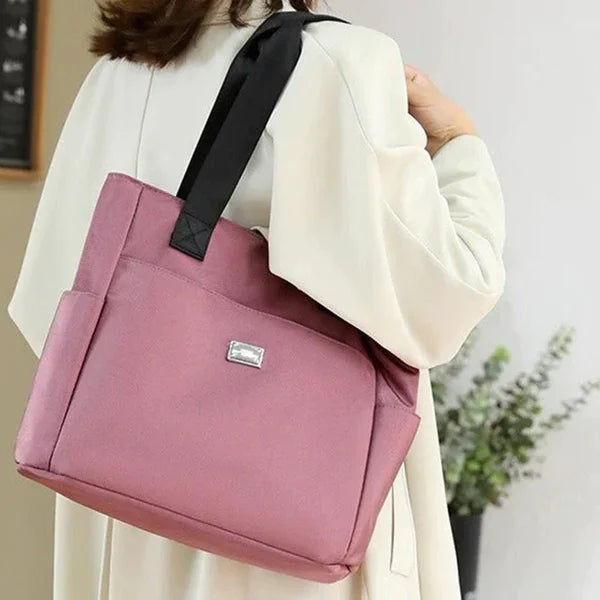 Lightweight and waterproof shoulder bag