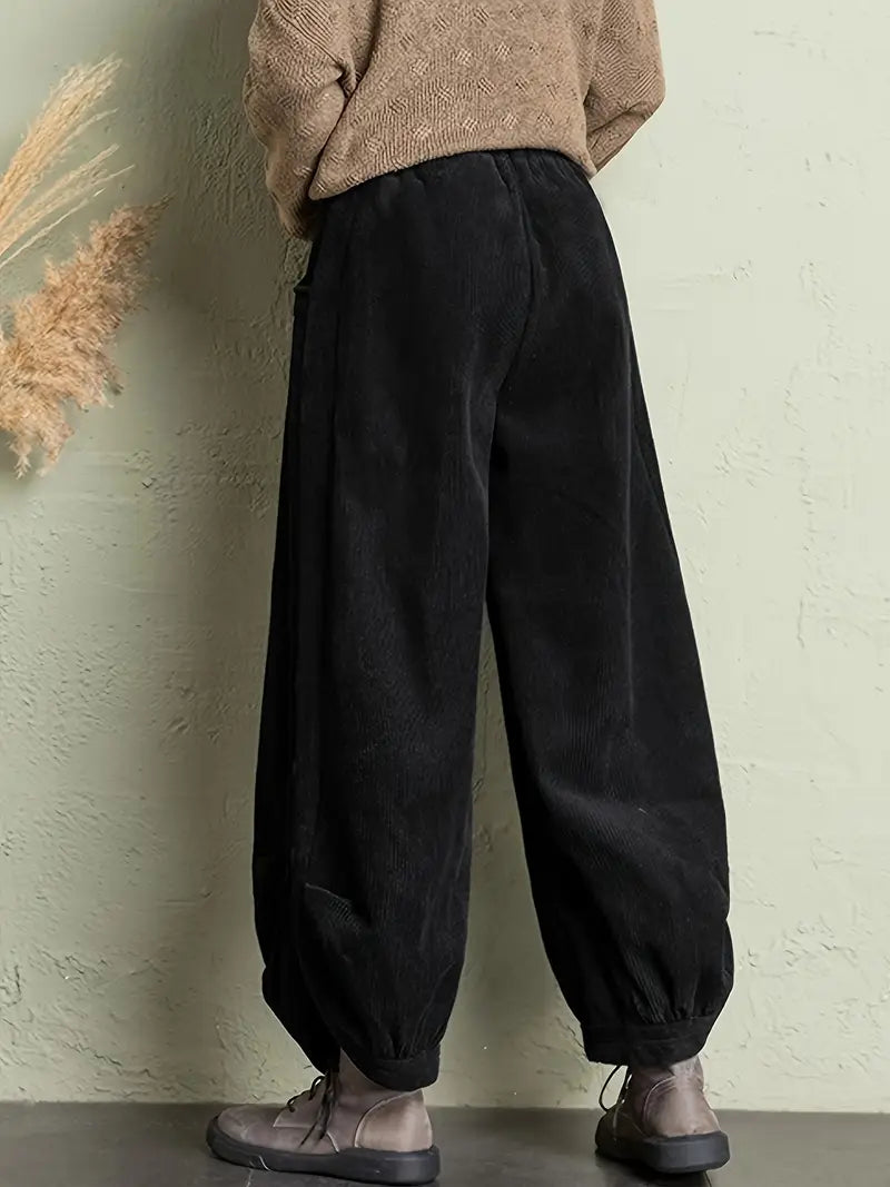 WW | Plissierte Corduroyhose