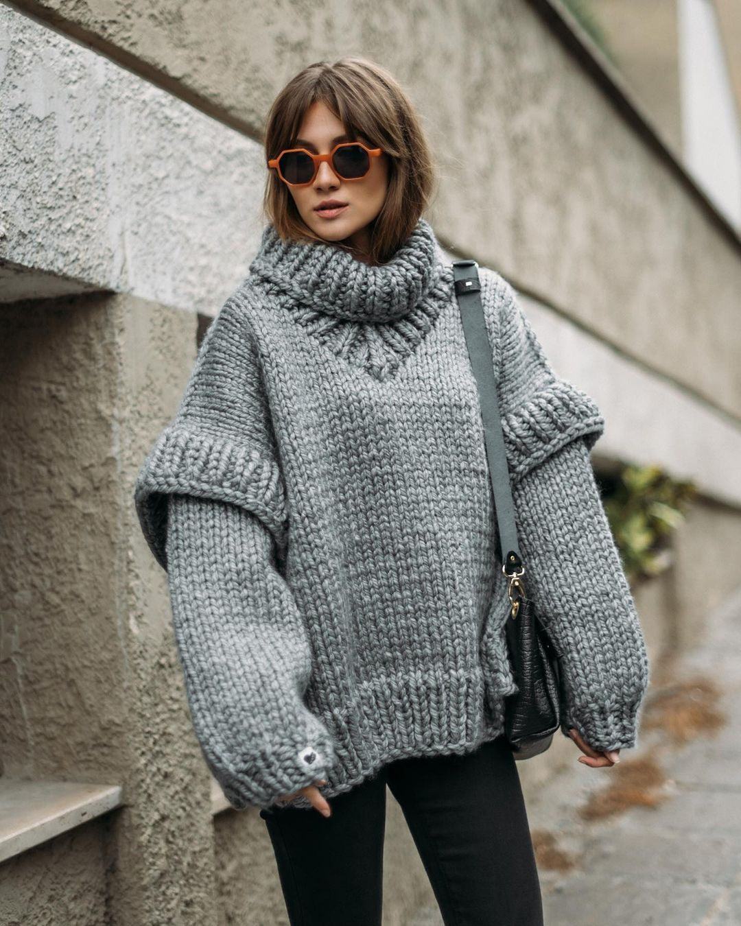WW | Chunky knit oversized roll-neck sweater for women