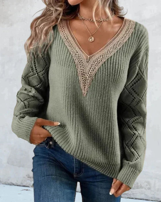 WW | Cozy Knit V-Neck Sweater