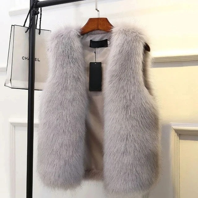 WW | Faux Fox Fur Gilet