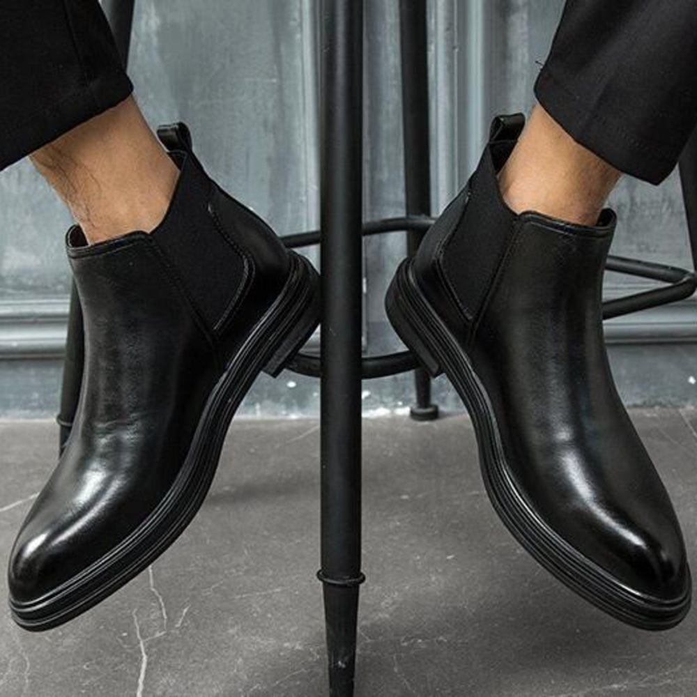WW | Stilvolle Lederstiefel