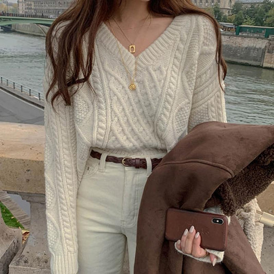 WW | Strickpullover - Kabelstrick - V-Ausschnitt - Lässige Passform - Lange Ärmel