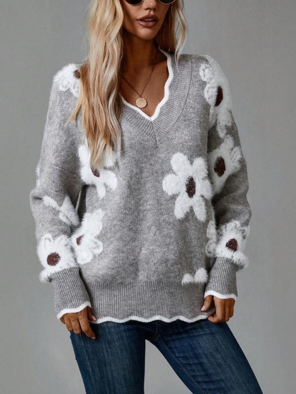 WW | Gray pullover with floral print and V-neck