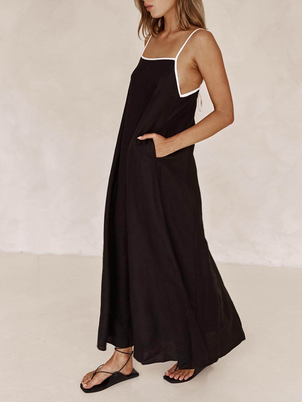 Summer A-line dress with contrasting straps