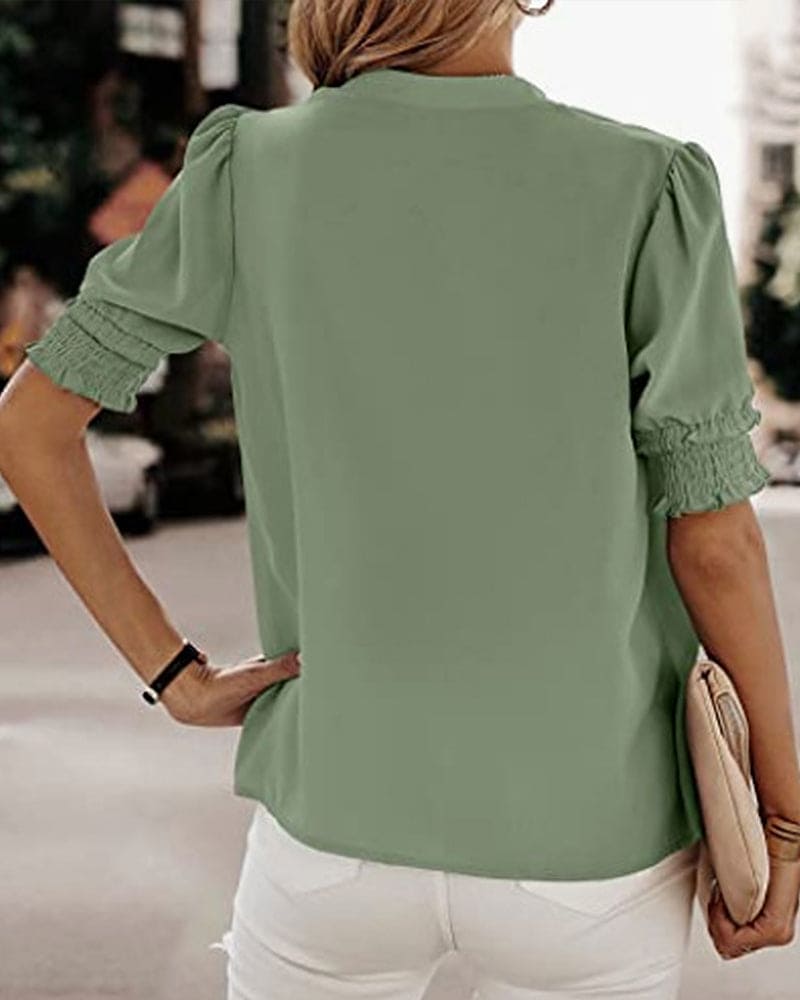 WW | Short-sleeved with V-neck