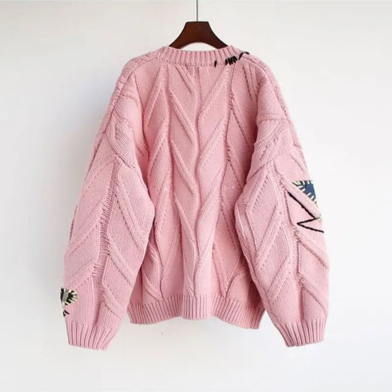 WW | Knitted V-neck Cardigan for Women with Embroidery