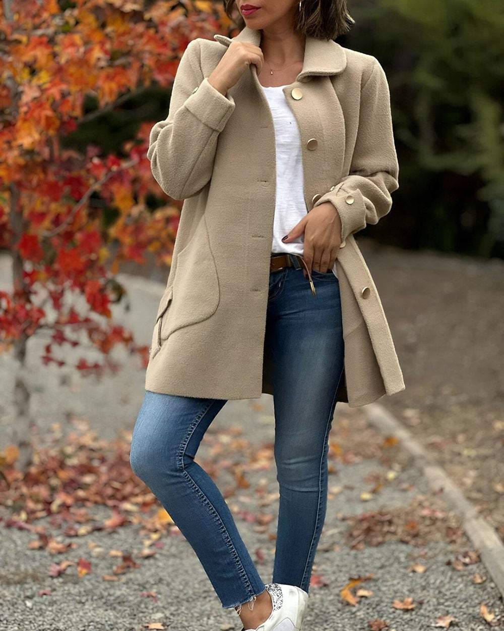 WW | Chic, elegant jacket with a stylish side knot detail.
