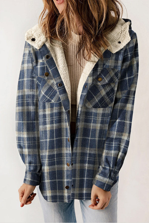 WW | Knopf Sherpa gefütterte Kapuzen-Flanelljacke