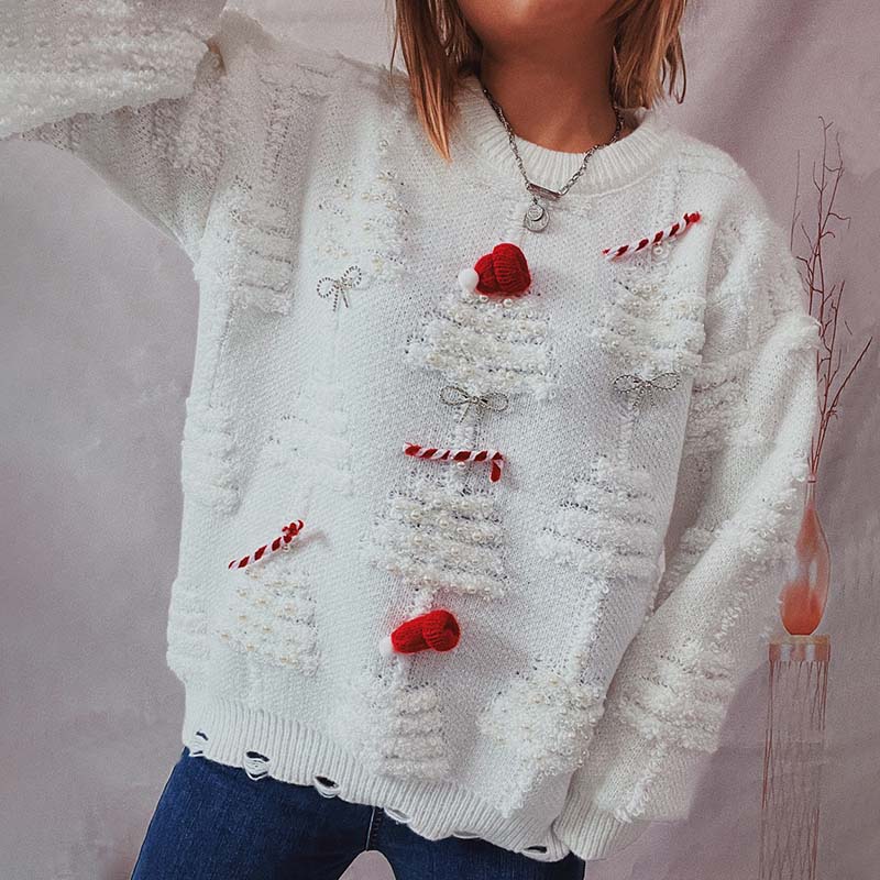 WW | Christmas Sweater With Cheerful Design