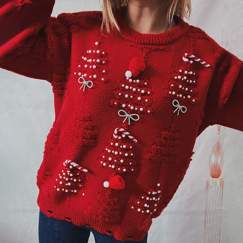 WW | Christmas Sweater With Cheerful Design