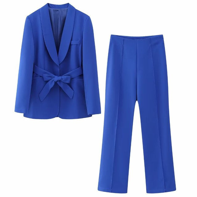 WW 2-Piece Women's Suit | Elegant Blazer with Belt and Matching Trousers