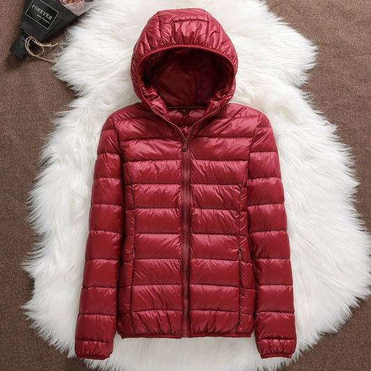 WW | Klassische Rote Jacke mit Kapuze