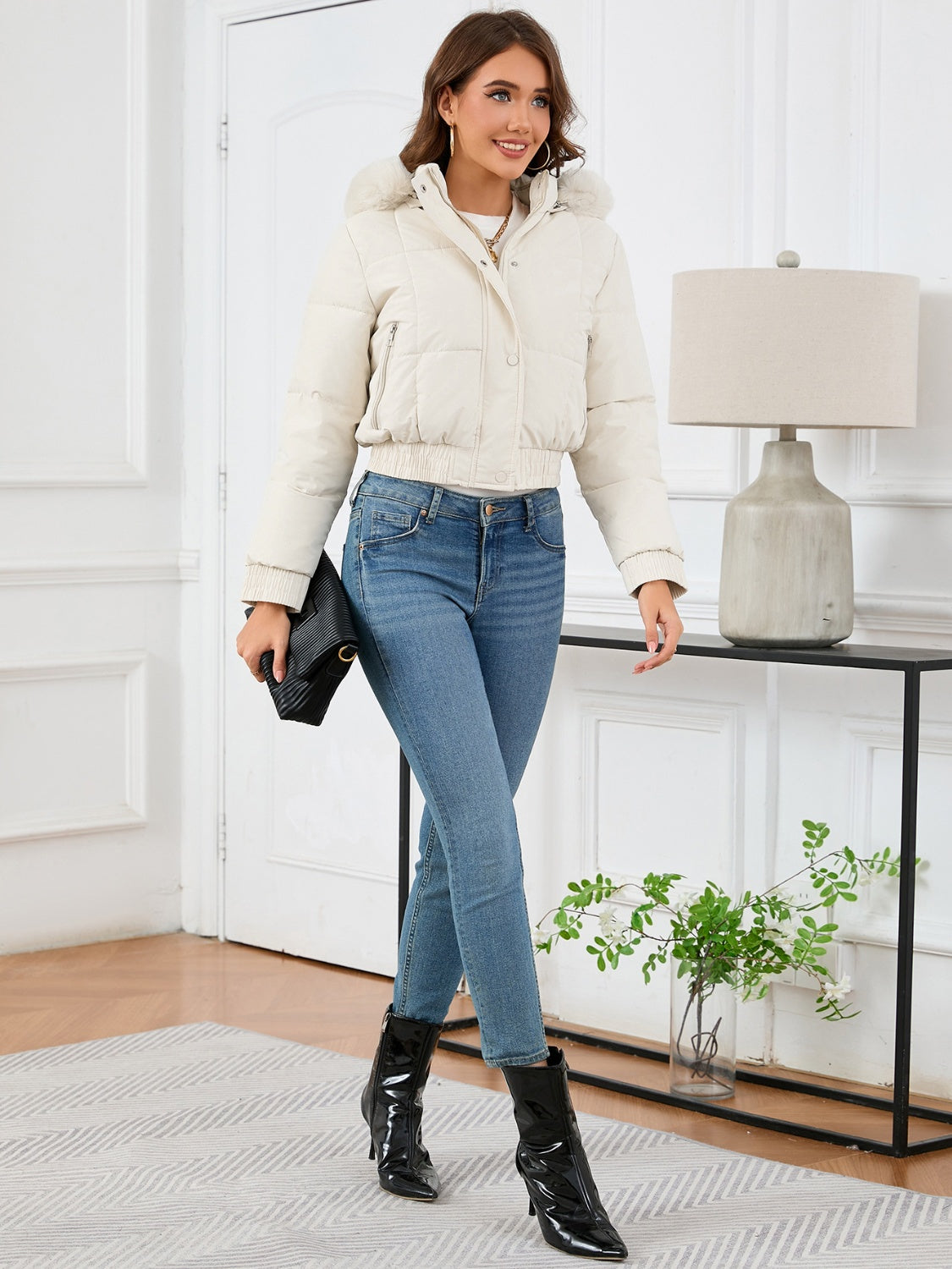WW | Cozy padded winter jacket with fur hood and pockets