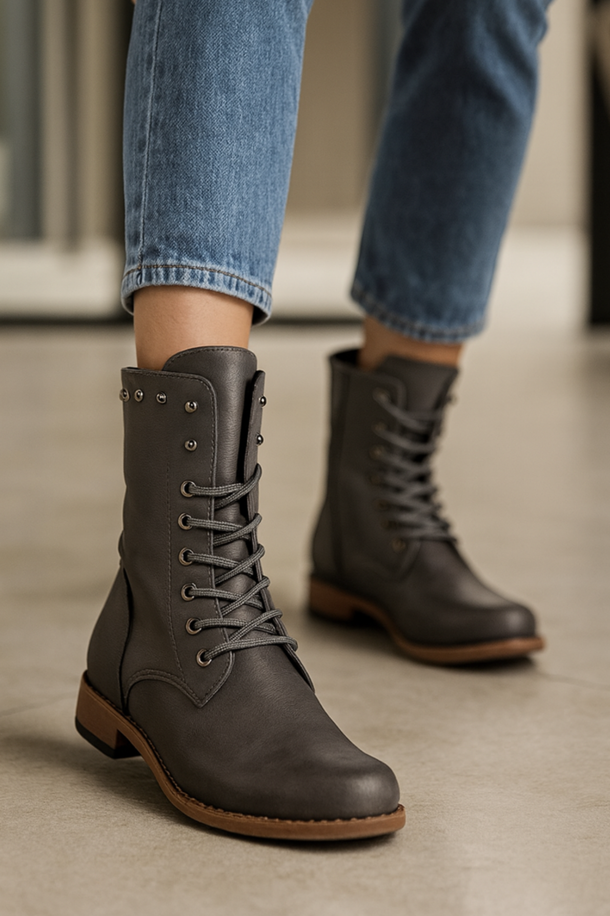 Shanaia | Women's Lace-up Ankle Boots