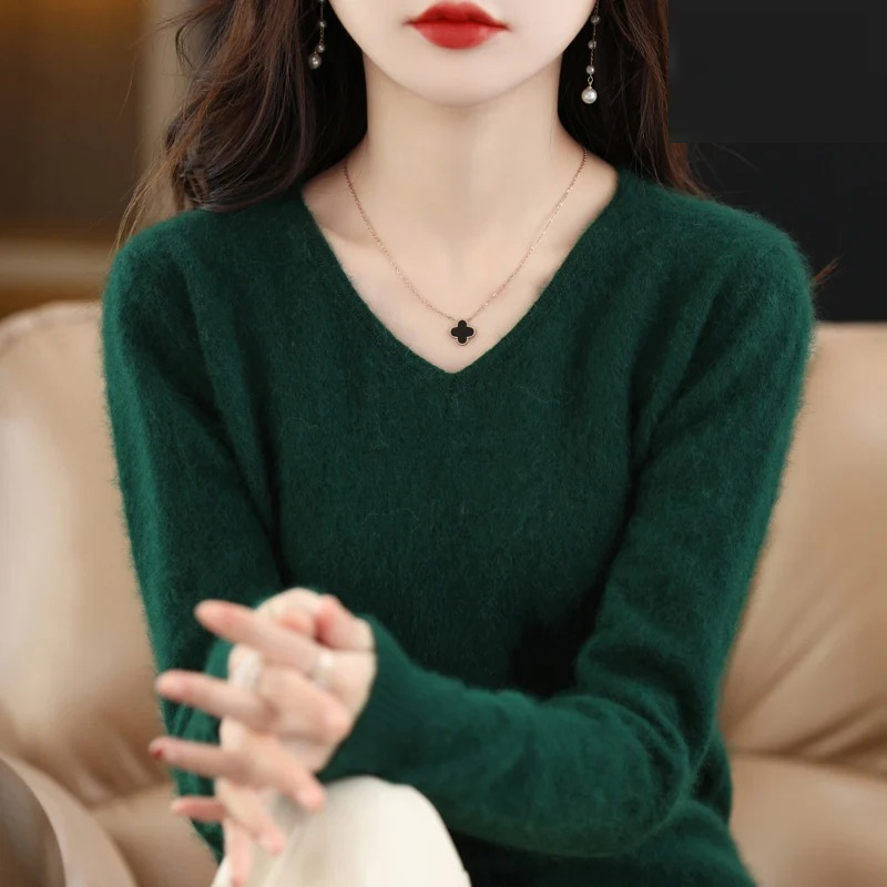 WW | Women's Cashmere V-Neck Sweater Lightweight and Soft Knit Pullover