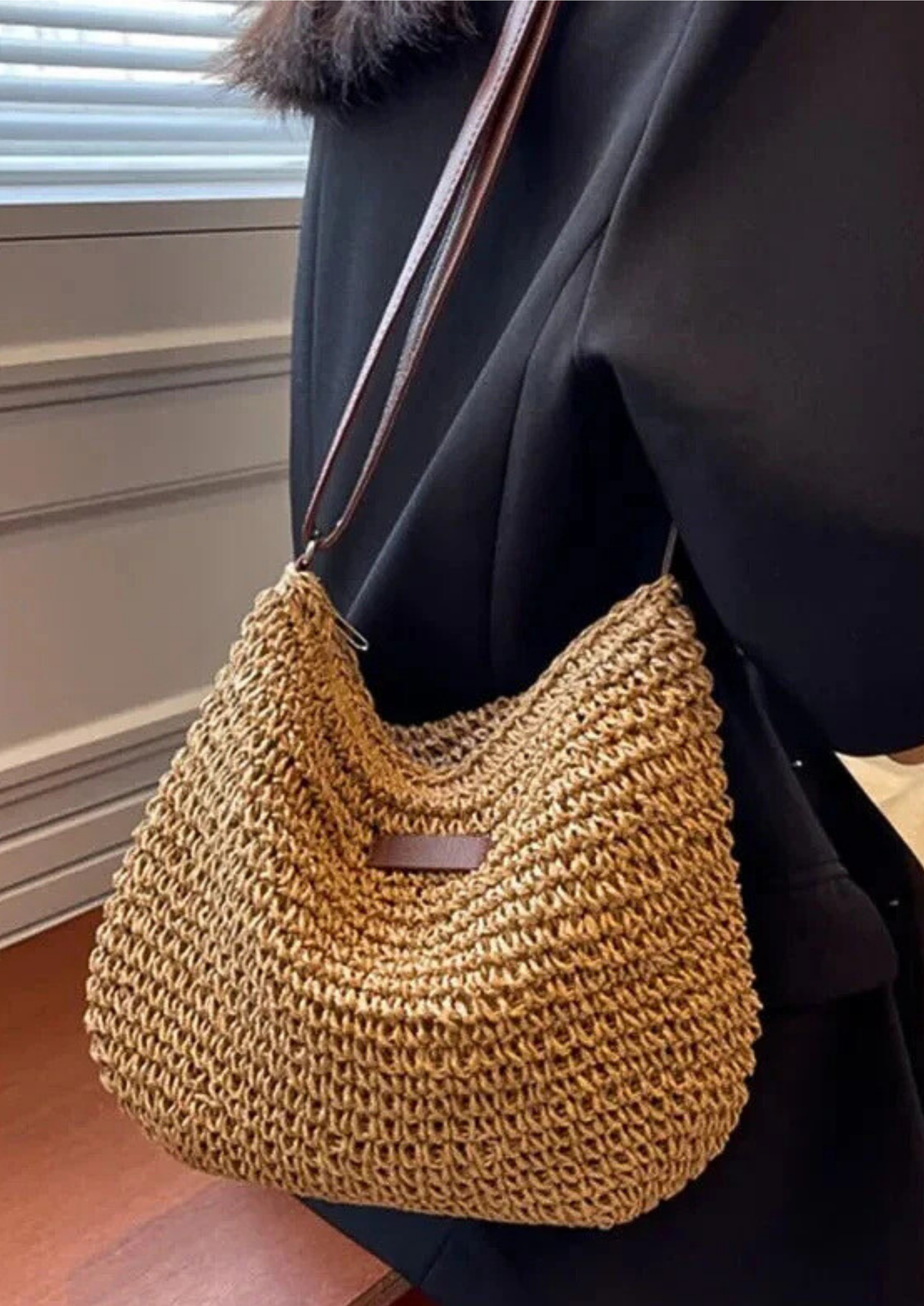 Eryln Straw Crossbody Bag - Khaki