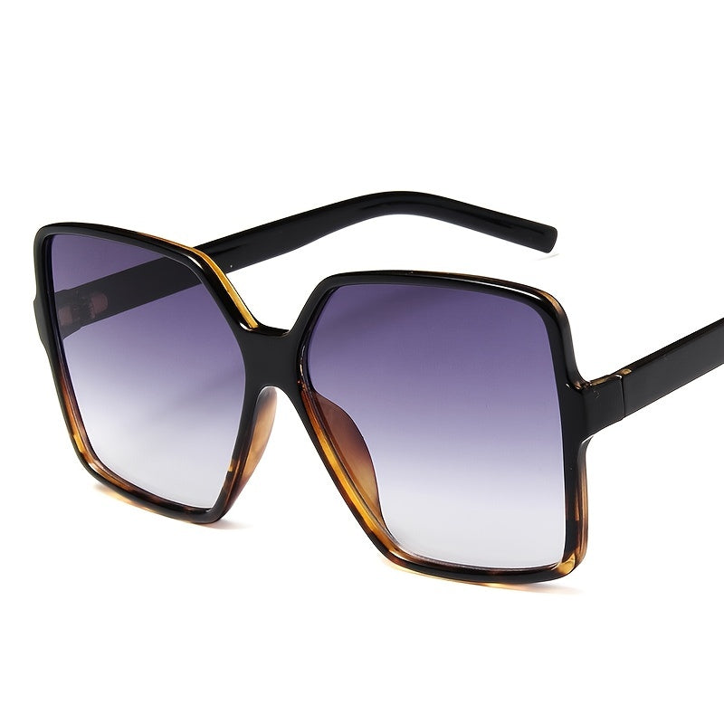 WW | Large Gradient Sunglasses for Women