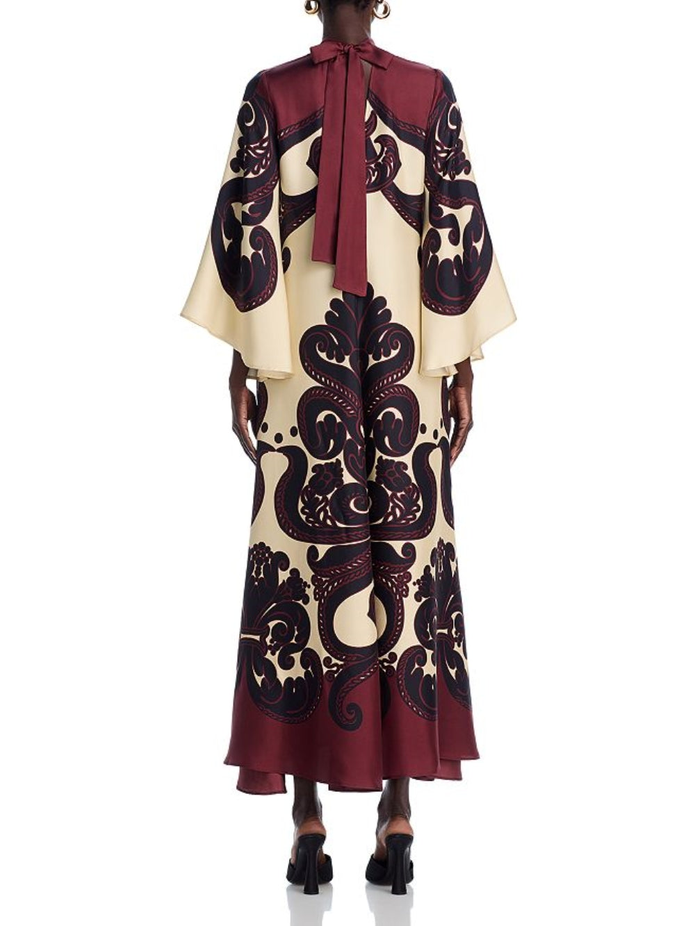 Elegance Ease – Stunning Grenadilla Print Maxi Dress