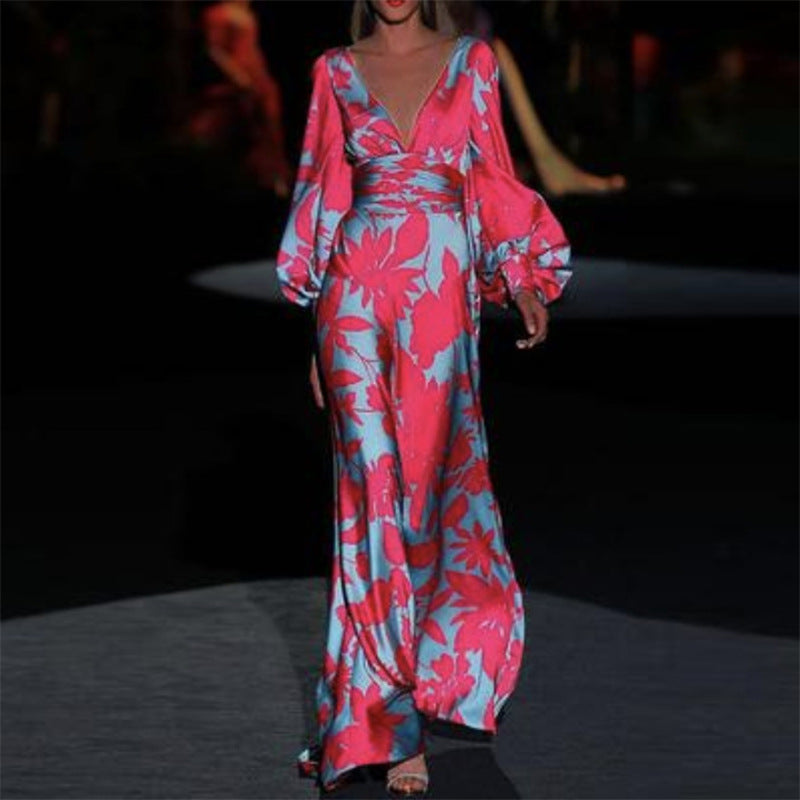 WW | with floral pattern and V-neck