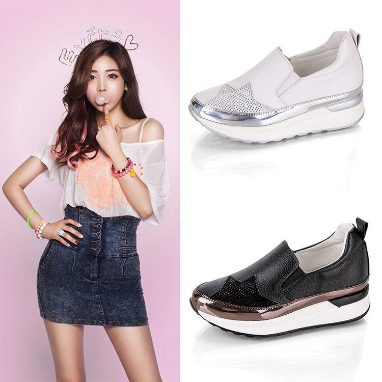 Women's Slip-On Sneakers with Glitter Upper and Comfortable W&W Sole