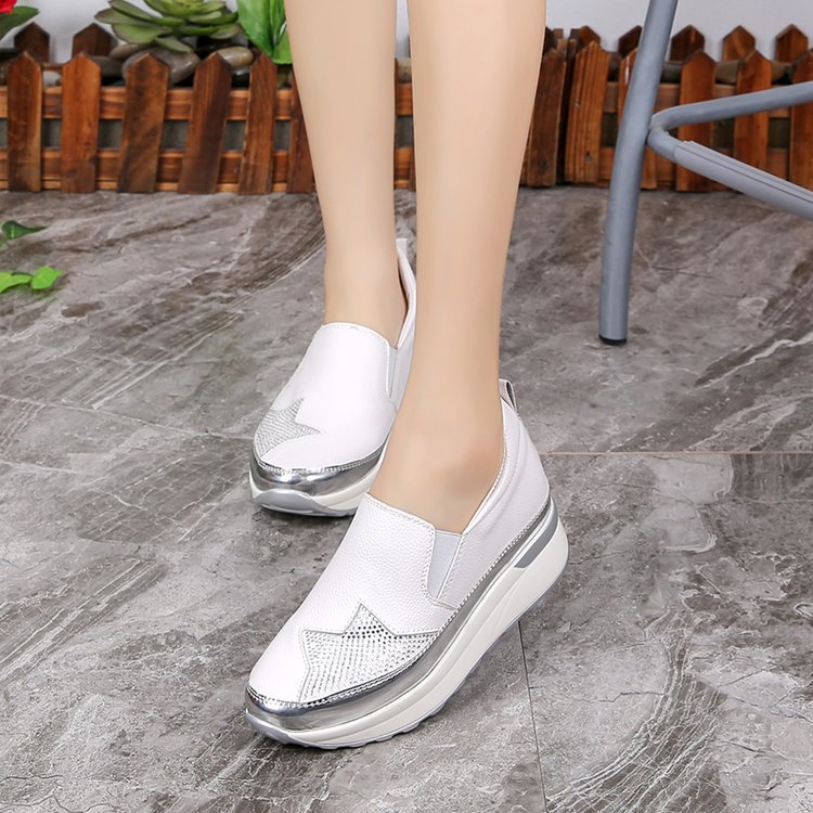 Women's Slip-On Sneakers with Glitter Upper and Comfortable W&W Sole
