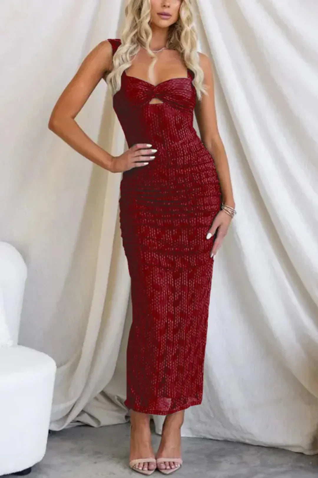 Veronica - Ruched Mesh Maxi Dress to Accentuate the Figure
