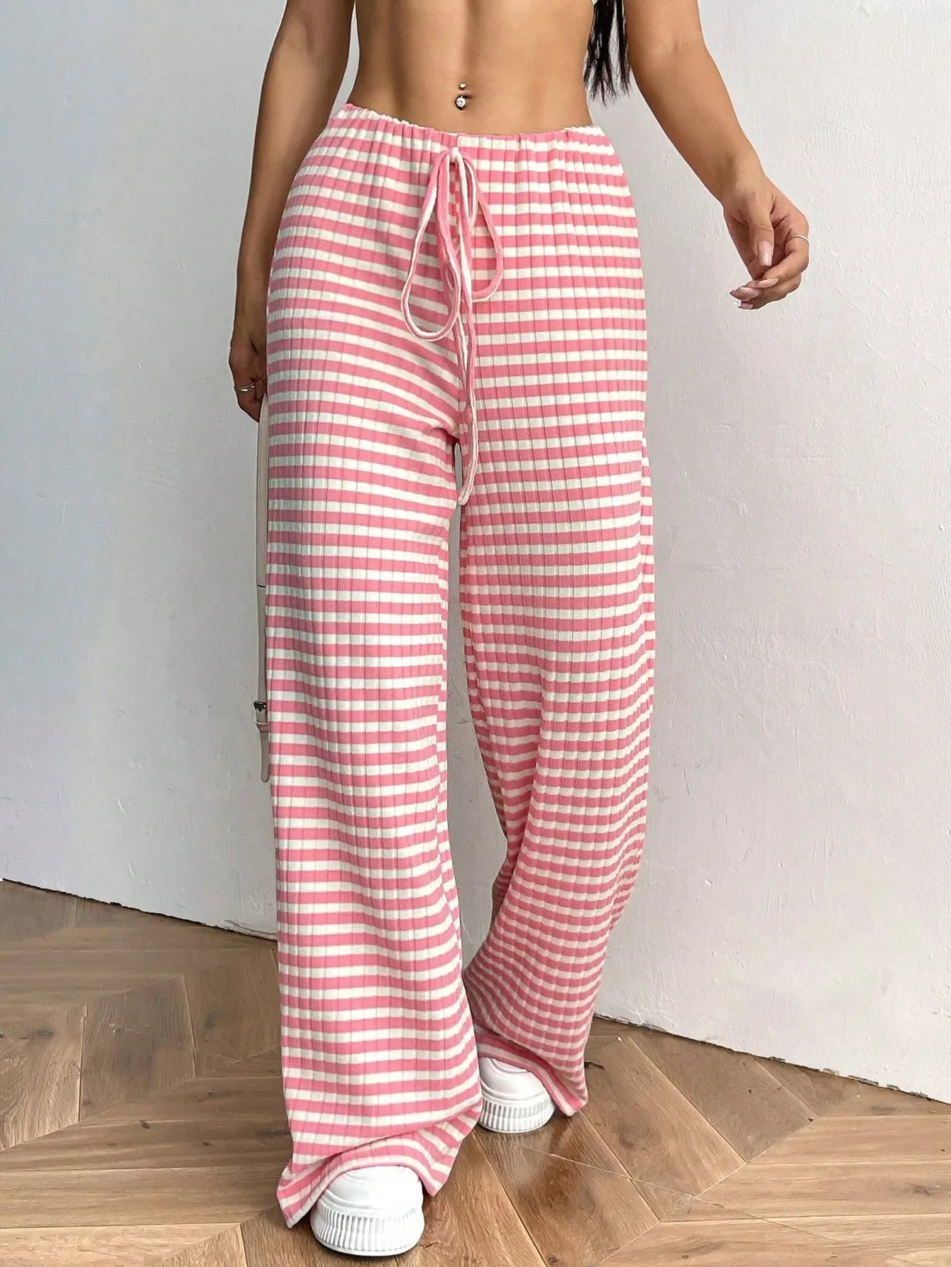 WW | Lounge Hose