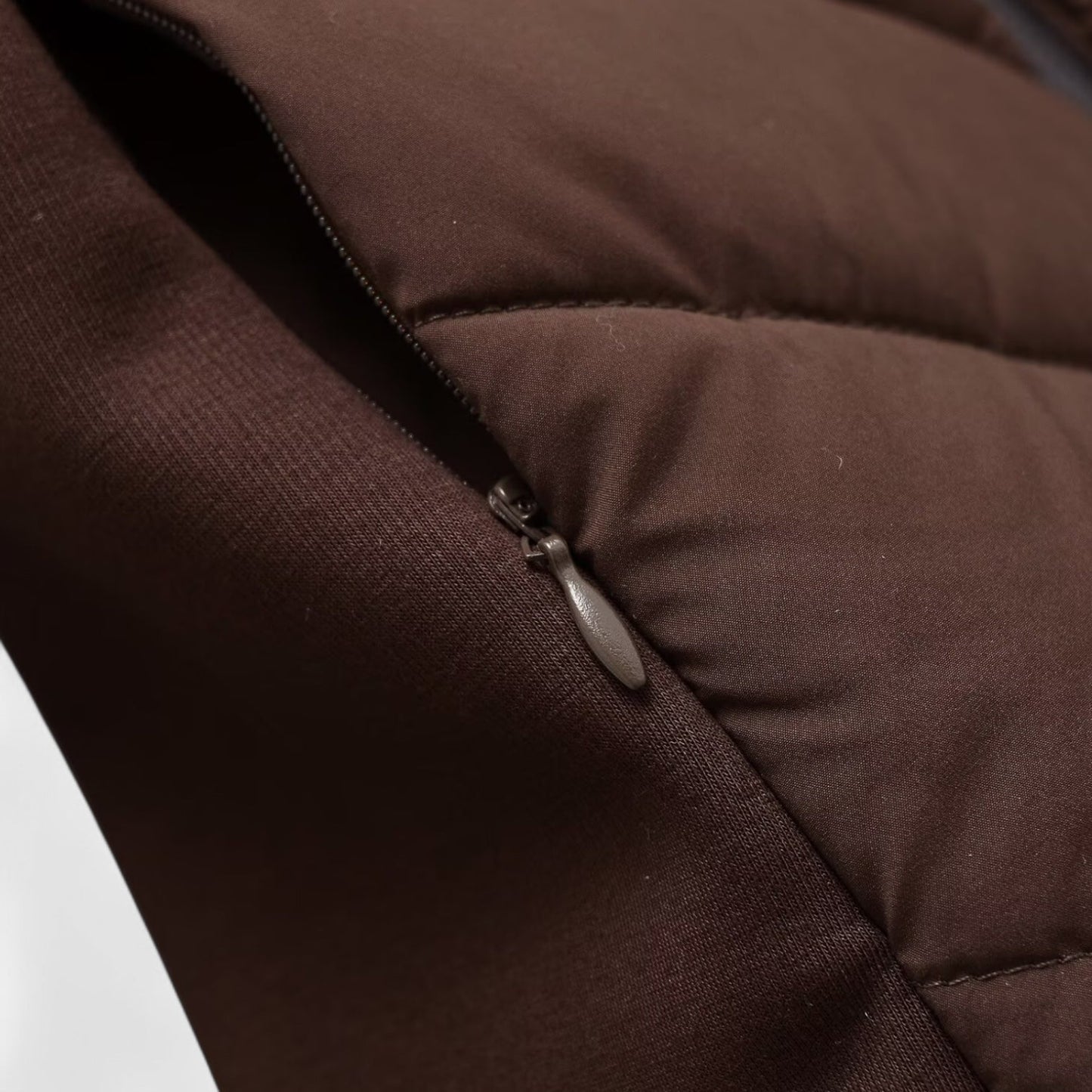 WW | Fashion House - Women's Quilted Jacket Made of Softshell - wind-repellent, water-repellent