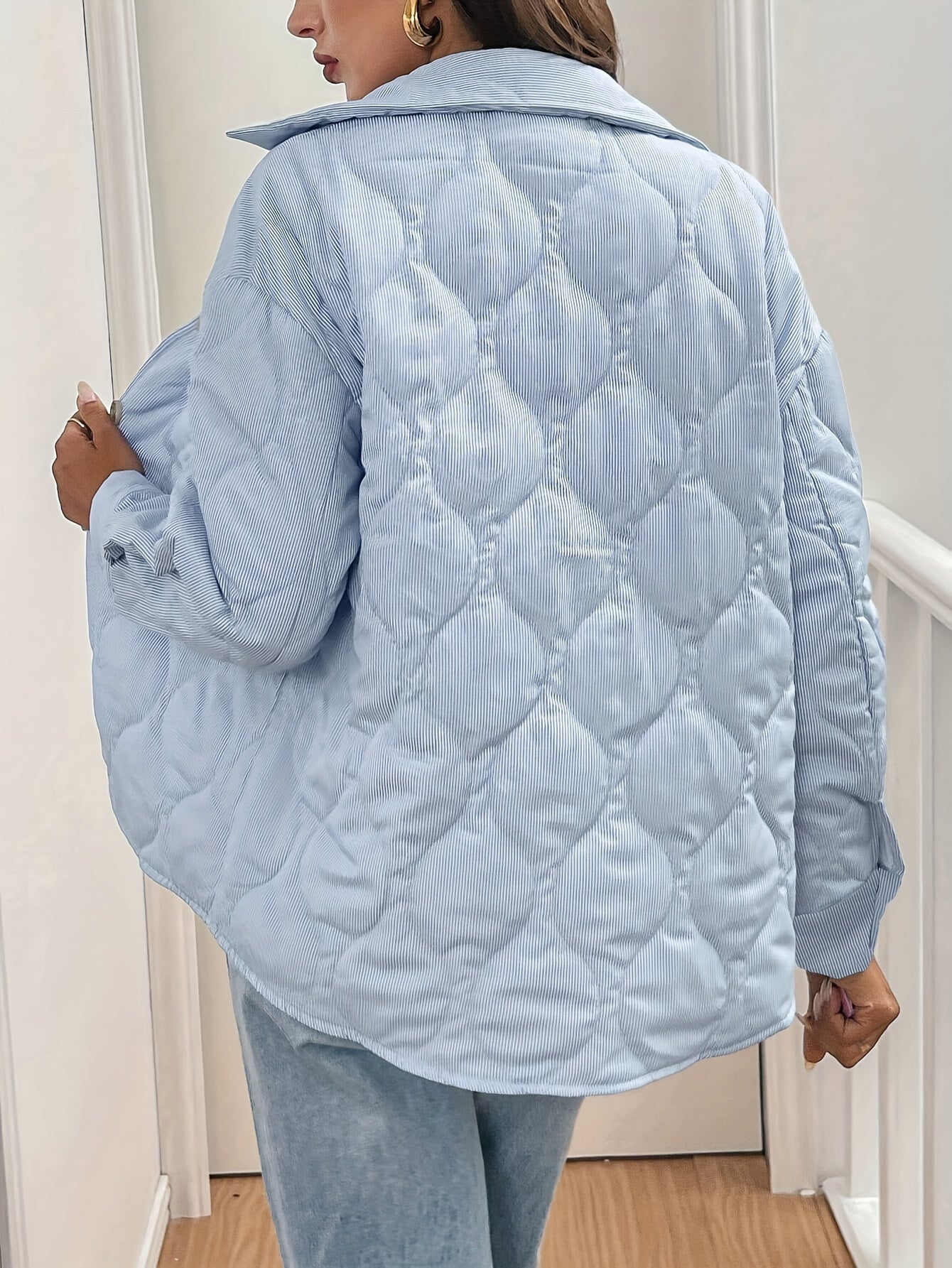 WW | Inspiriertes Button up Zwischenjacke Damen Wasserabweisend und Stilvoll Trendige Herbstmode
