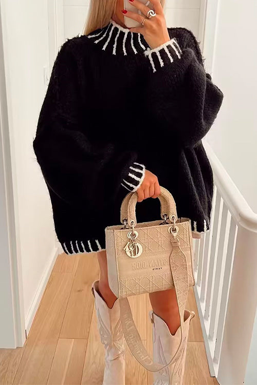 WW | Cozy roll-neck sweater with color block pattern
