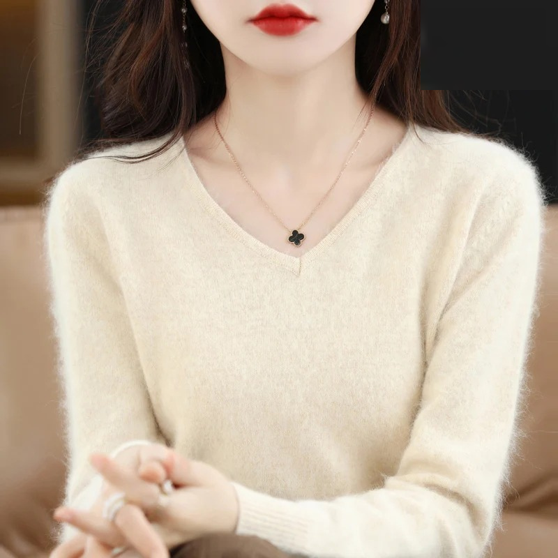 WW | Women's Cashmere V-Neck Sweater Lightweight and Soft Knit Pullover
