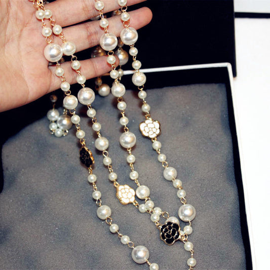 WW | Long bead necklace