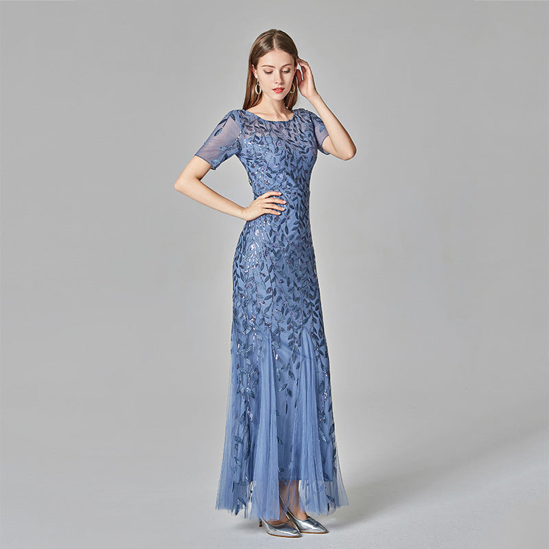 WW | Elegantes Abendkleid in Gold