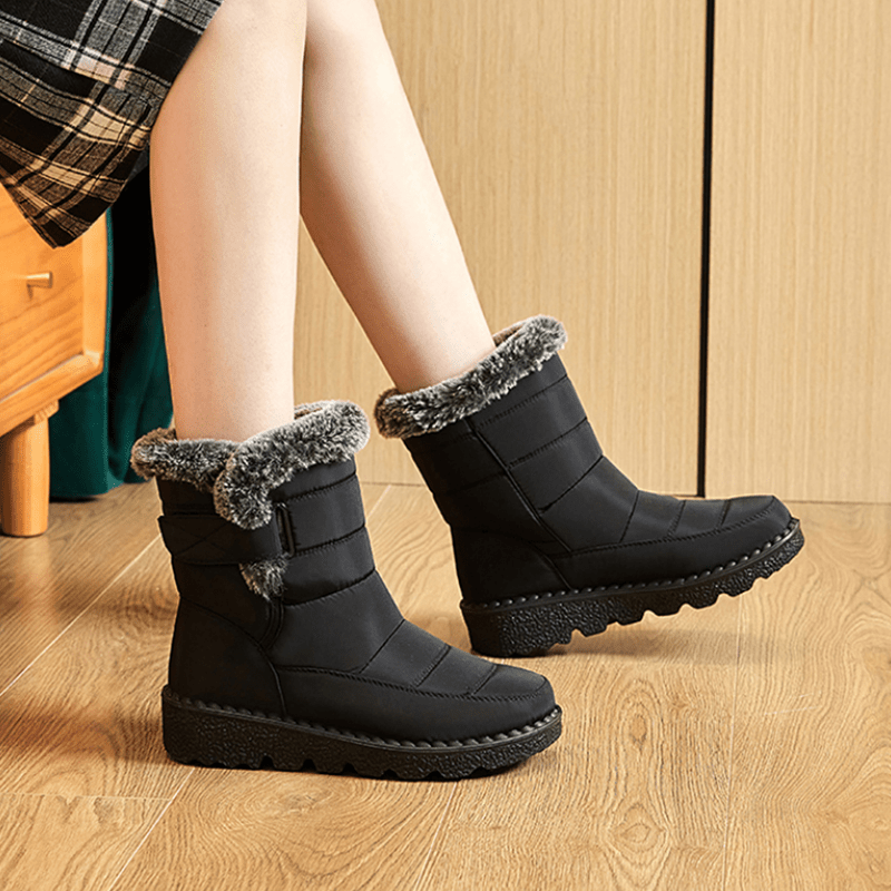 Britta | Waterproof Women's Down Boots
