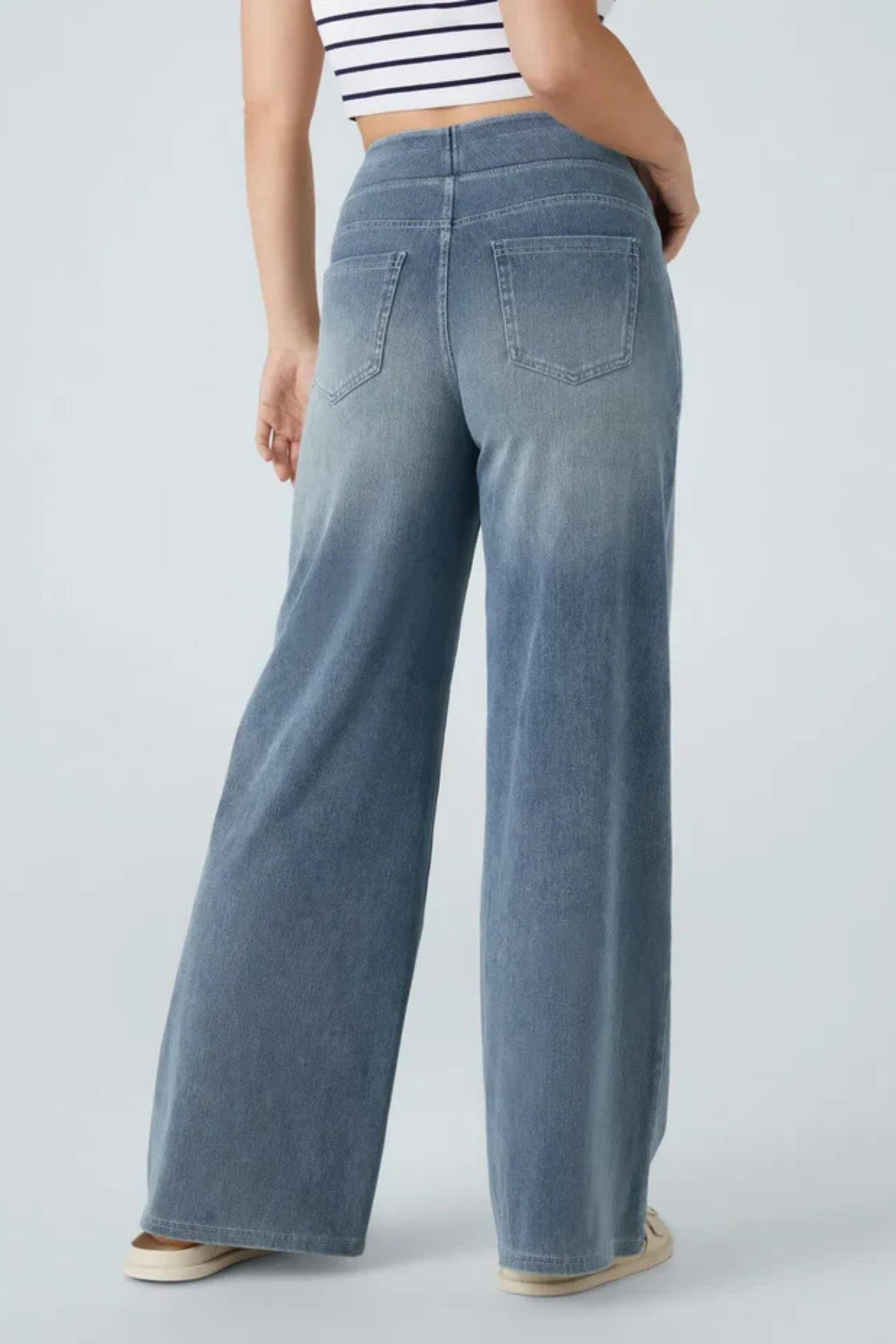 Evanna High-Waisted Trousers - Light Blue