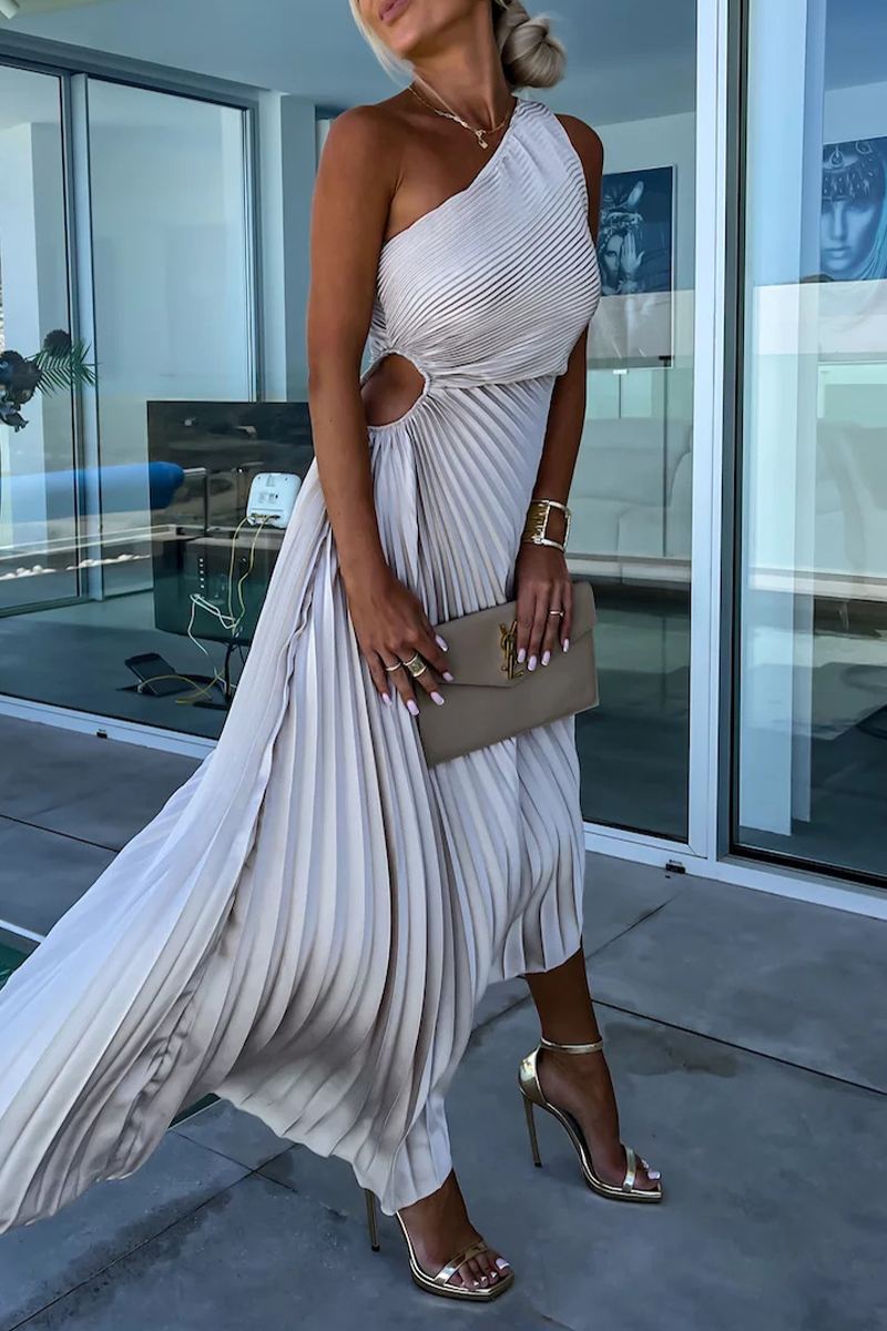 WW | Sexy Einfarbige Unregelmäßige Falten Oblique Kragen Fischschwanz Kleider - 6 Farben